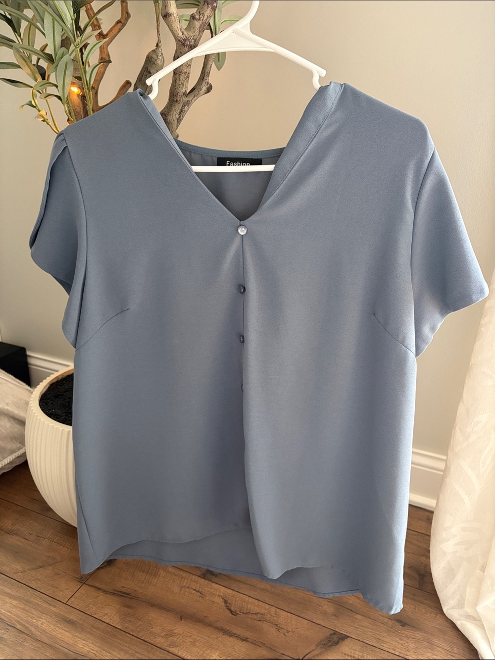 Amazon Light Blue V-Neck Buttoned Short Sleeve Blouse